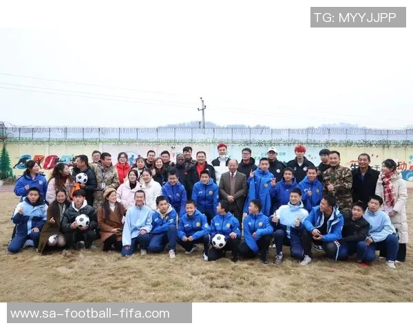 高校足球联盟助力校园体育发展引领青春梦想与竞技精神的融合